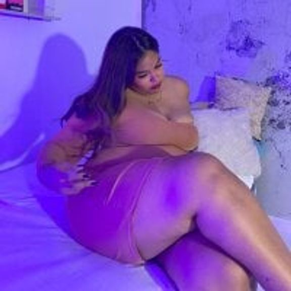 BustyLuna