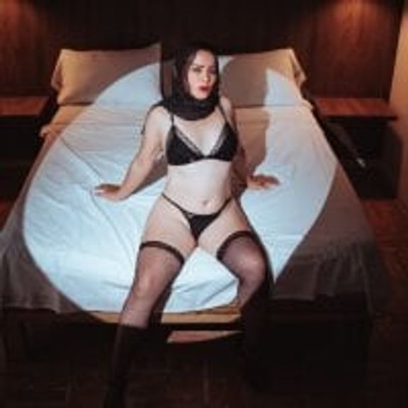 Dalilah_milf