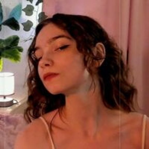 Evi_Brook