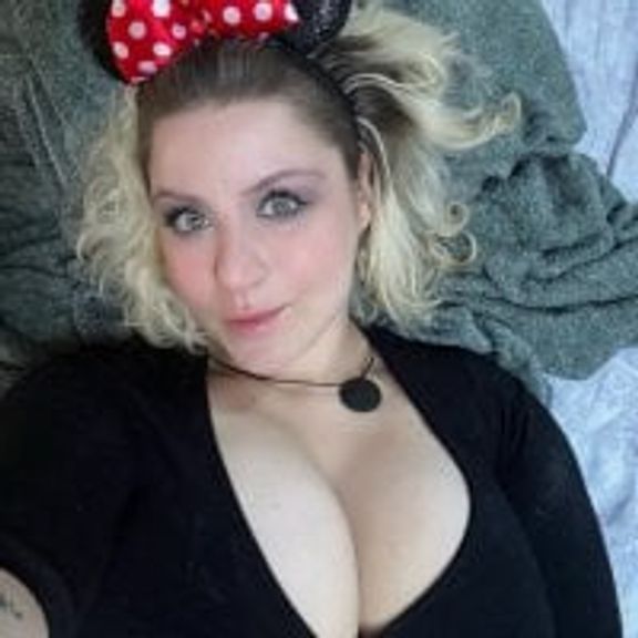 bustybrookeb