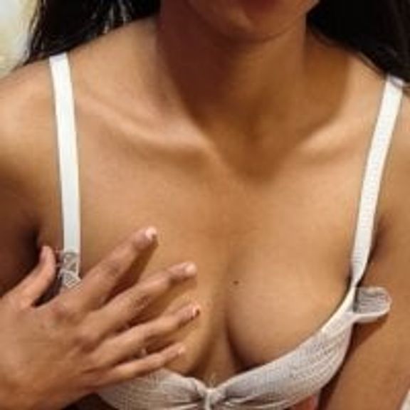 Riyaa_Kaur