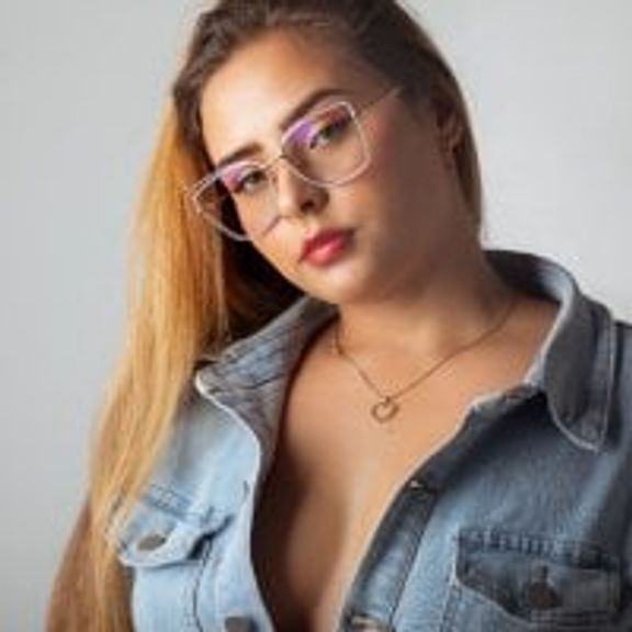 MikaelaStone