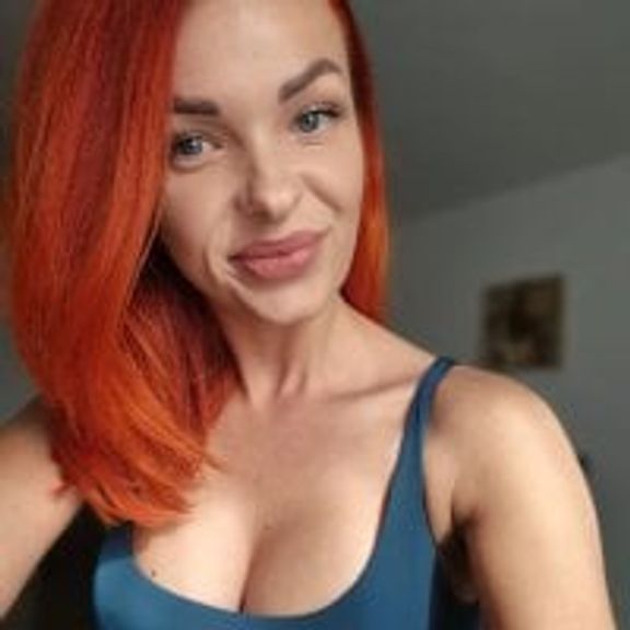 Ava_Carterr