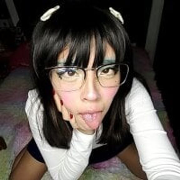 Your-horny-petite