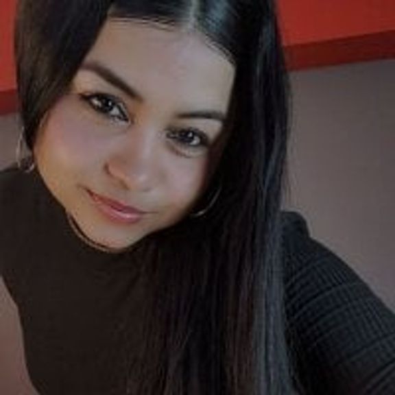 jade_brunnette