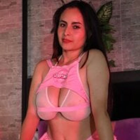 Roxy_Skye