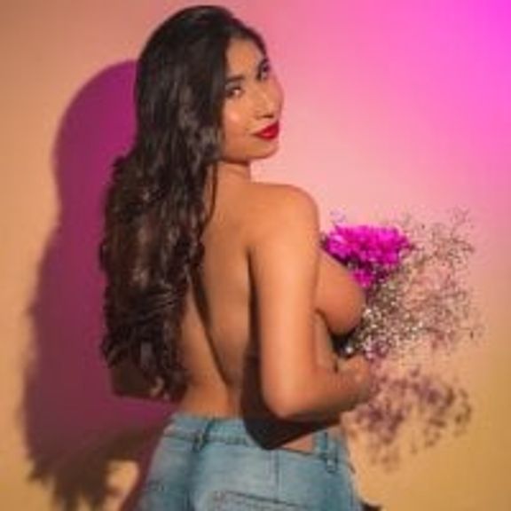 CamilaaVelvet