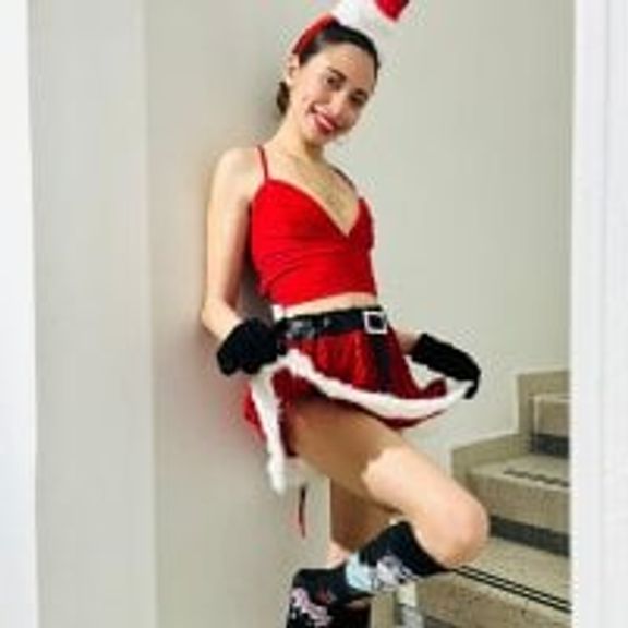 angelina_brook18