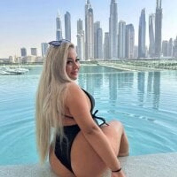 Honeyyxoxx