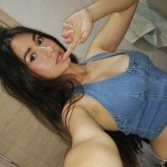 agata_noir