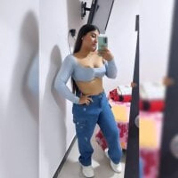 julietha_Evanss