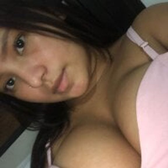 kariina_bigboobs1