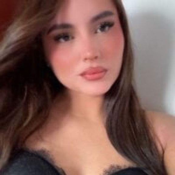 mia_millan_b