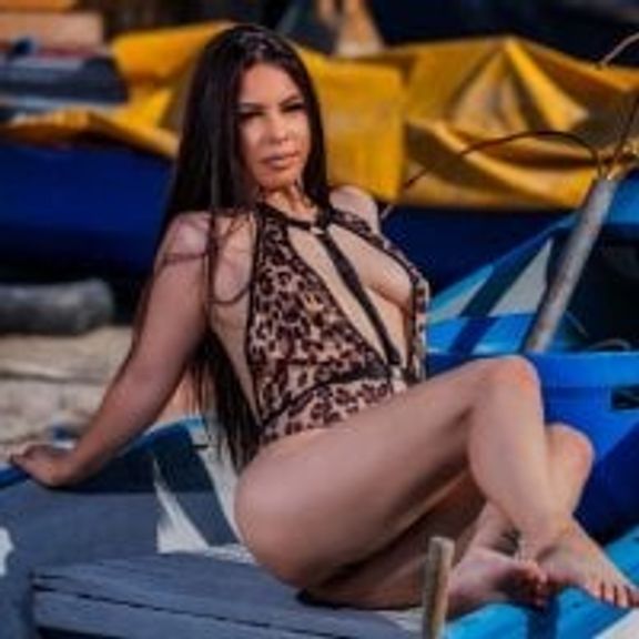 Ella_Raven