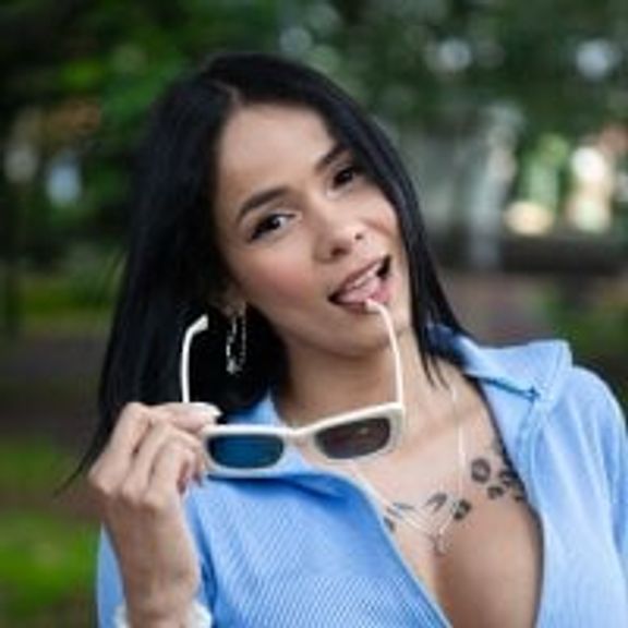Alana23_