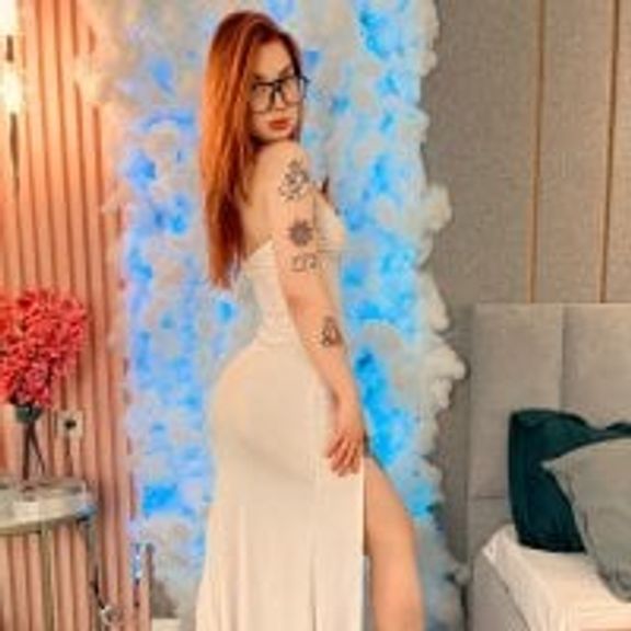 KristyMax