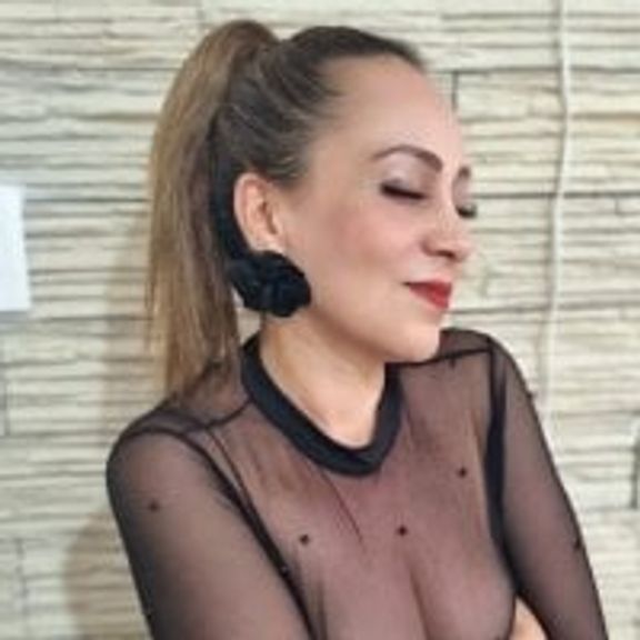 lolascarlett
