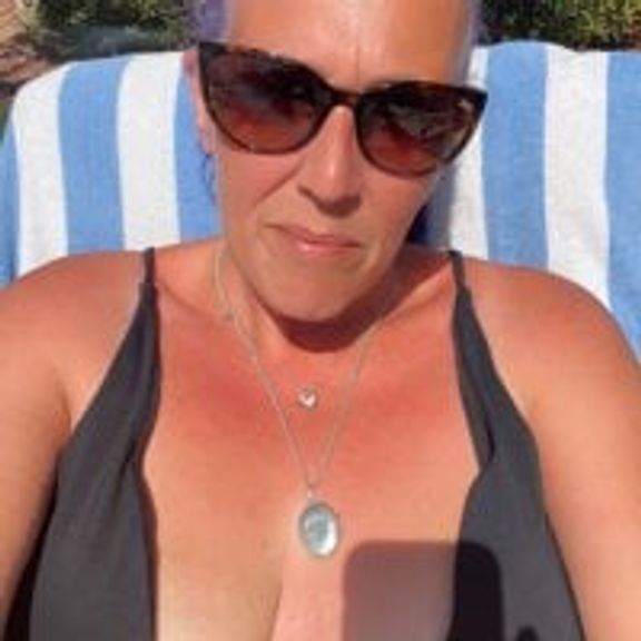 naughtyslut2425