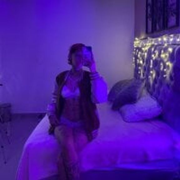 Luci_Rose