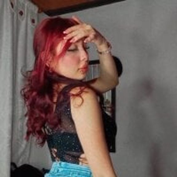 Sara_pink18