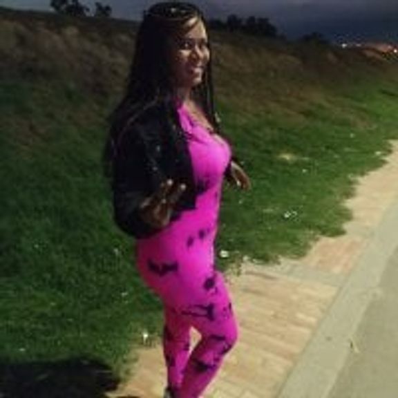LULU_ALANAA_