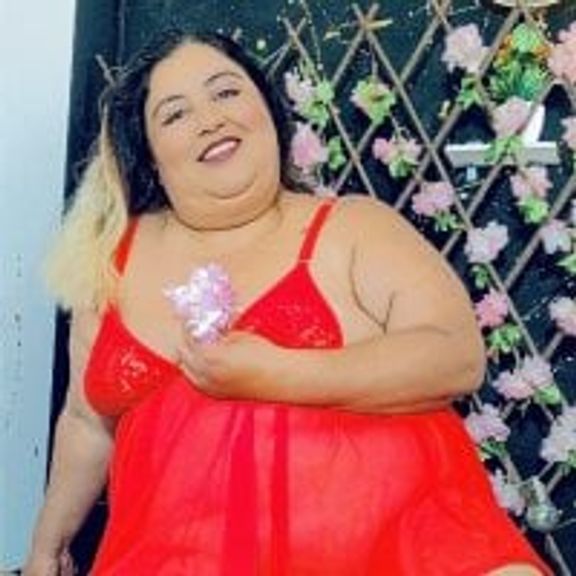 curvy_diva_