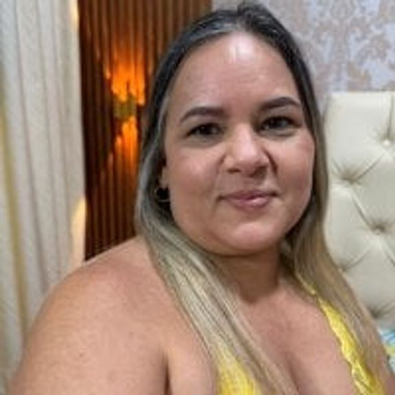 Lucy_Milf_474