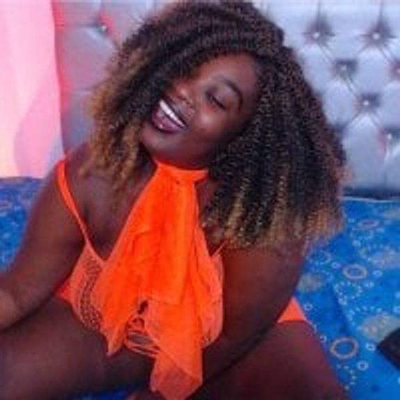 ebony_NeighborMoans
