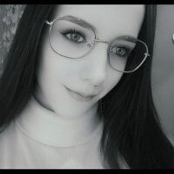 Lucy_Divine