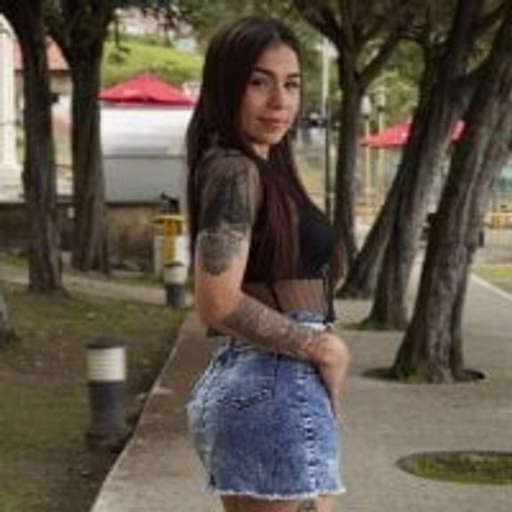 emmaa_queenn