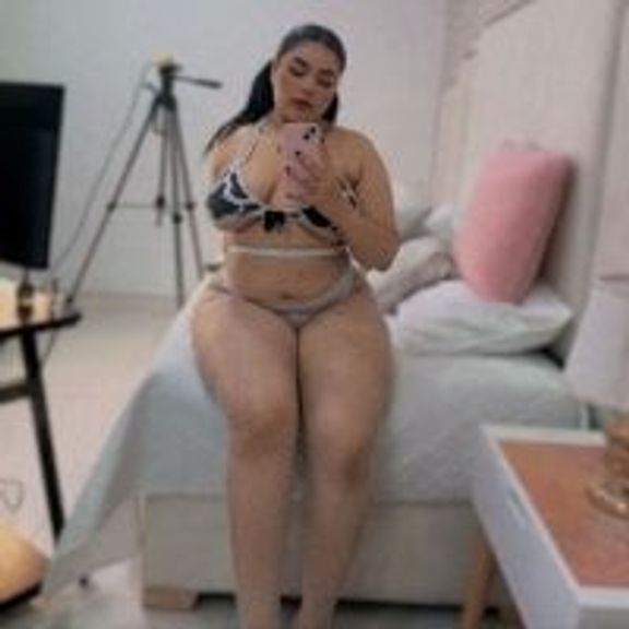 mia_deluxe