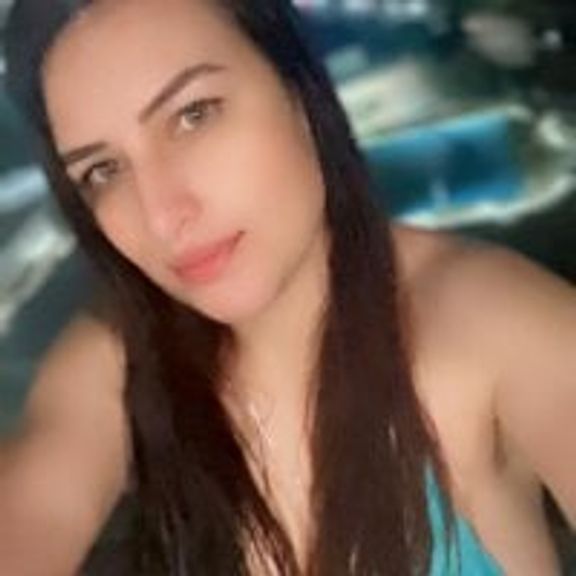 esmeraldaa230