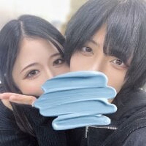 Chii_Rii_couple
