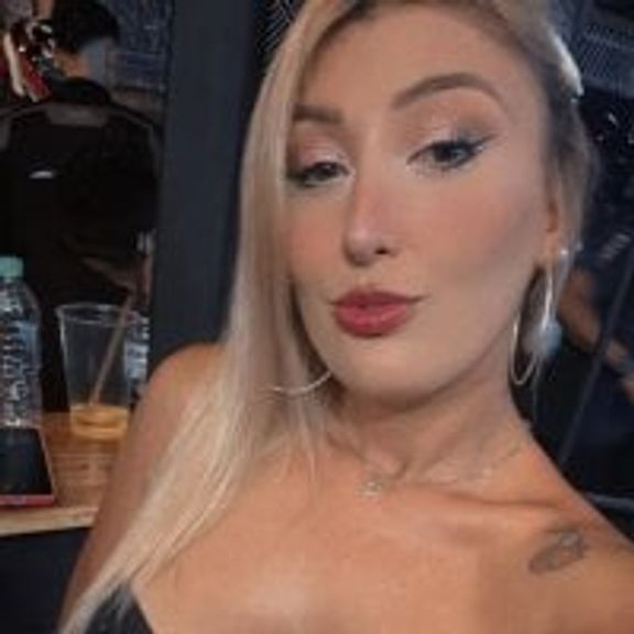 MazieCloe