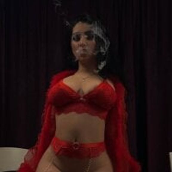 IvyMonique