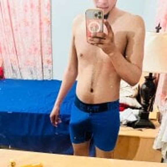 3piesflaco_