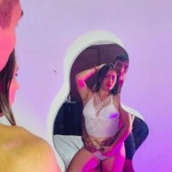 DafneAndLeo