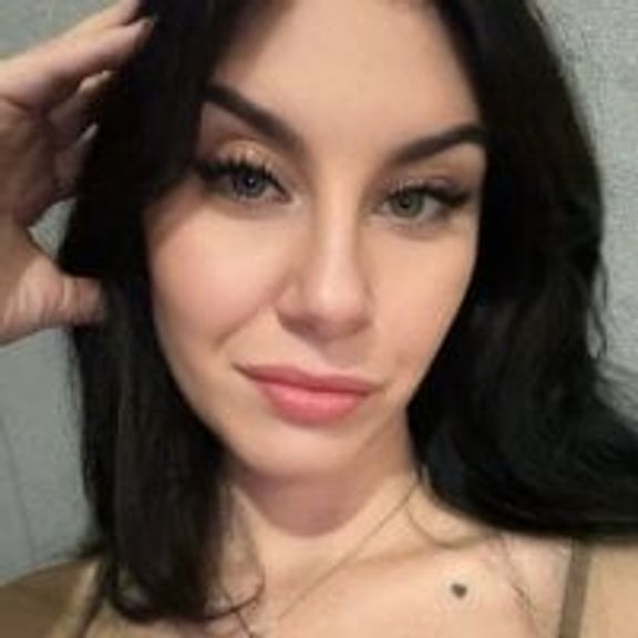 Ella_Allenn