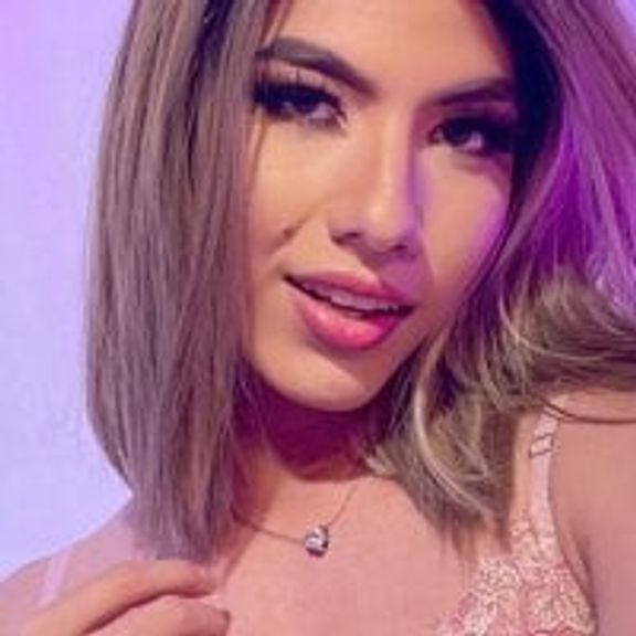 Ariel_Versace