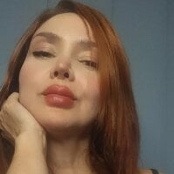 April_Velvett_