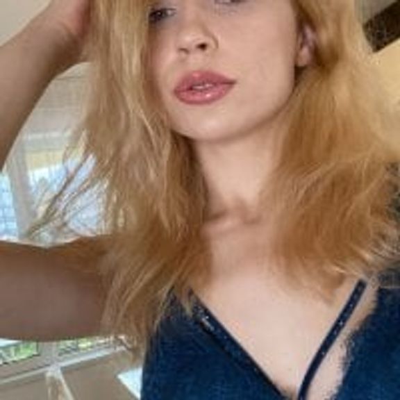 AnyaHellCat