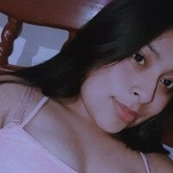Megan_monroe_outodoors
