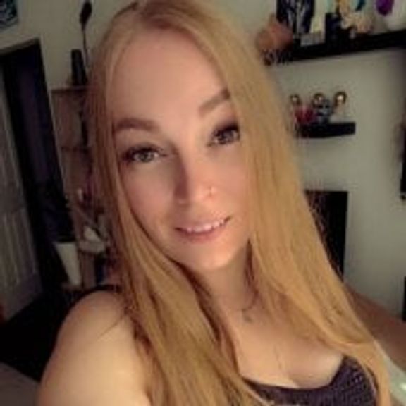 Violett_Bluee
