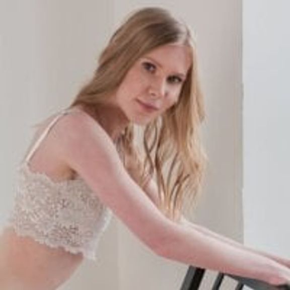 Alena_horny