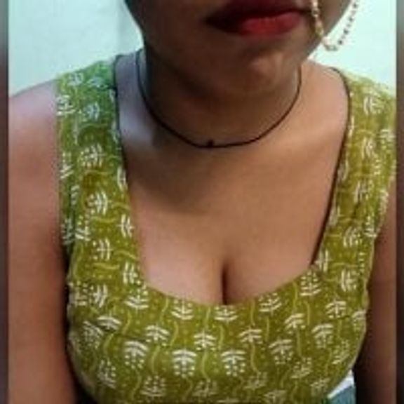Riya-hot3