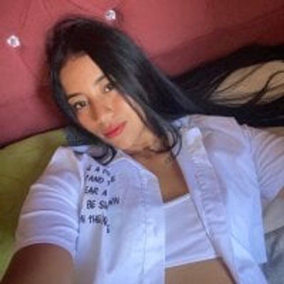 dani_bella22