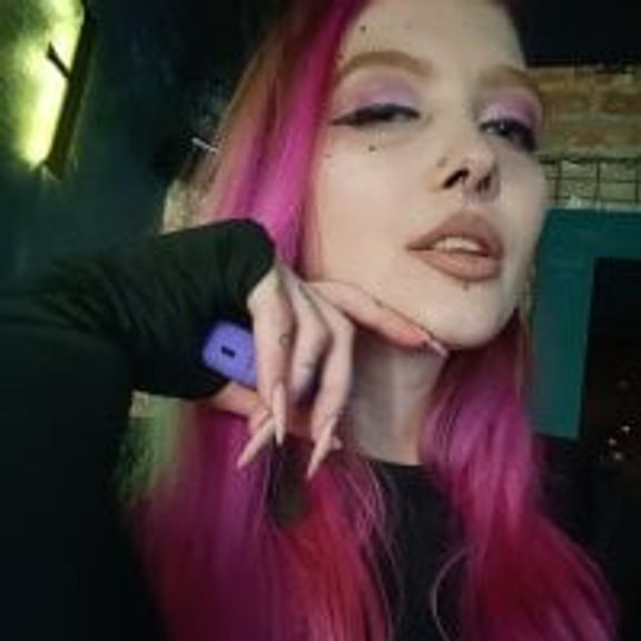 Kiki_shay