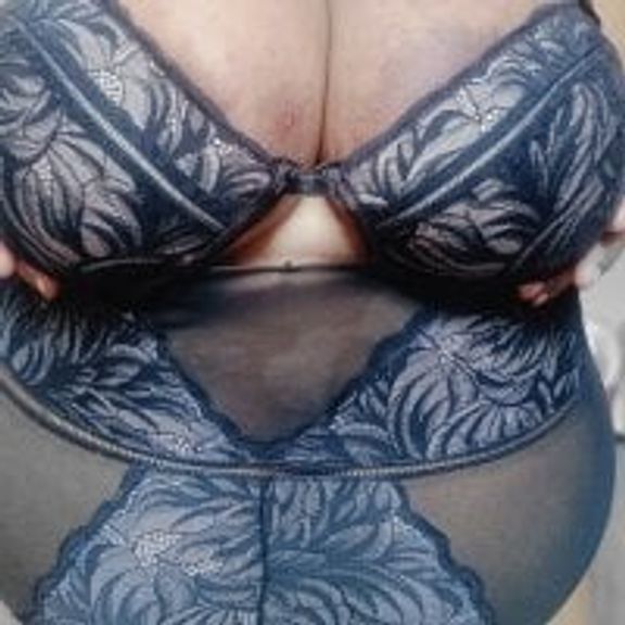 CandyBoobsXx