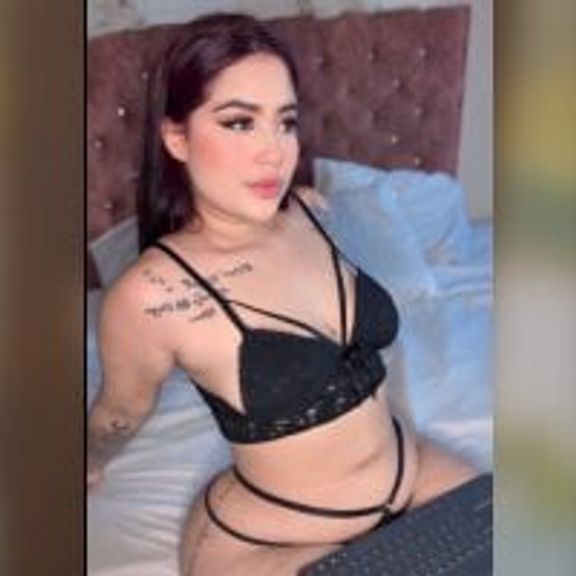 Khloe_Johnson1