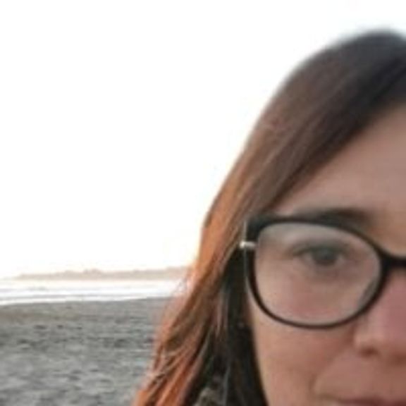 Queenplay-and-KingGame